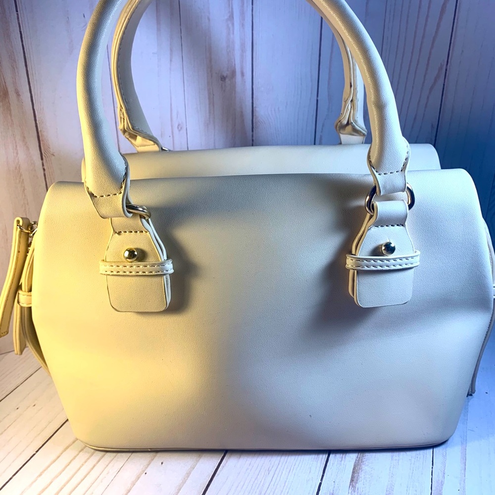 Nude/Off White handbag
